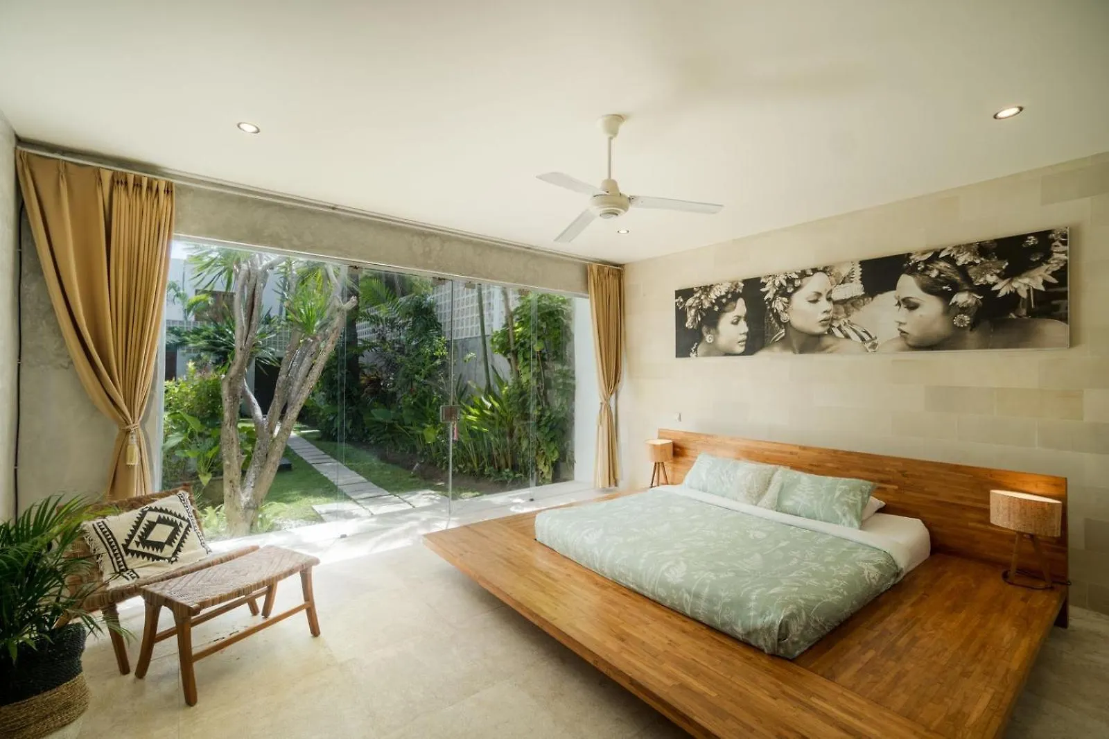 סמיניאק Tropical Villa Batik - Large Garden & Pool, Concierge! 3Mins To Beach, Clubs, Cafes